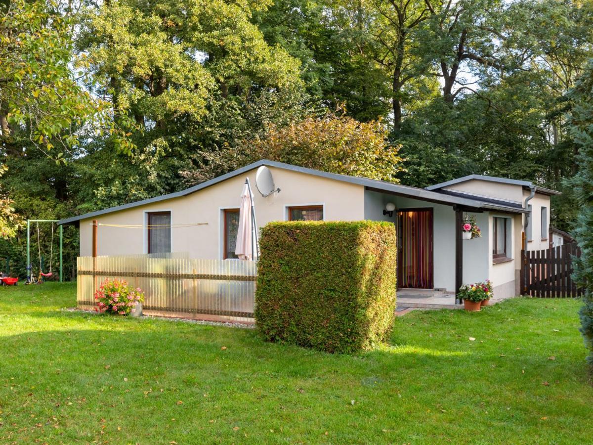 Beautiful Holiday House In Biendorf With Garden Korchow ภายนอก รูปภาพ